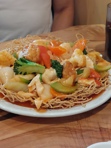 Huong Lan Vietnamese Restaurant - Hospitality and gastronomy