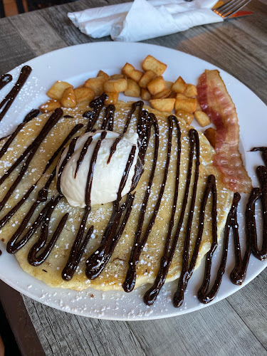 The Food And Art Cafe - Hospitality and gastronomy