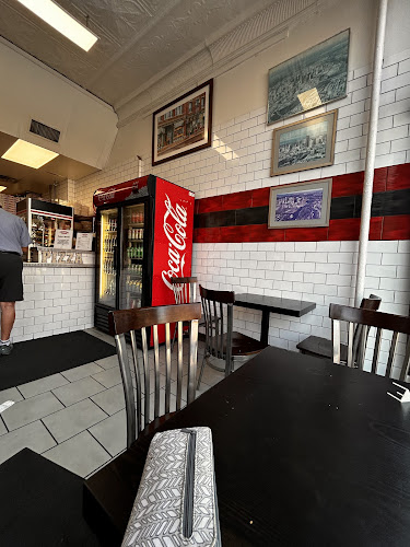 Opinii despre Inglewood Pizza în Calgary - Hospitality and gastronomy