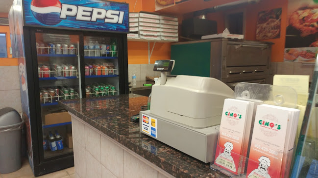 Opinii despre Gino's Famous Pizza în Pickering - Hospitality and gastronomy