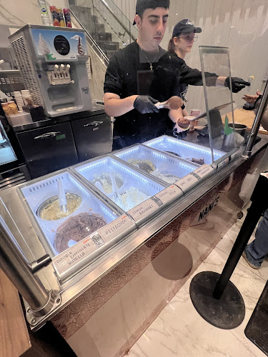 Nani's Gelato - Hospitality and gastronomy
