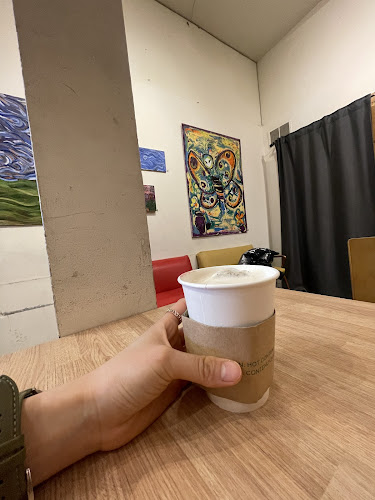 Loophole Coffee Bar - Hospitality and gastronomy