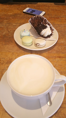 Bobbette & Belle Artisanal Pastries - Hospitality and gastronomy