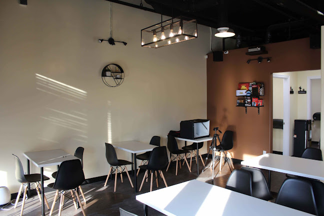 Rayla's Bubble Tea Cafe