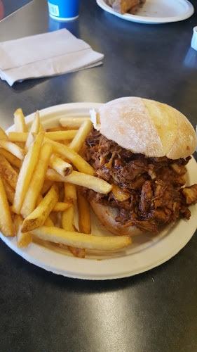 Comentarii opinii despre Lee's Famous Recipe Chicken