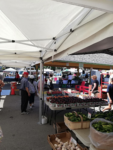 Opinii despre Niagara Falls Farmers Market în Niagara Falls - Hospitality and gastronomy