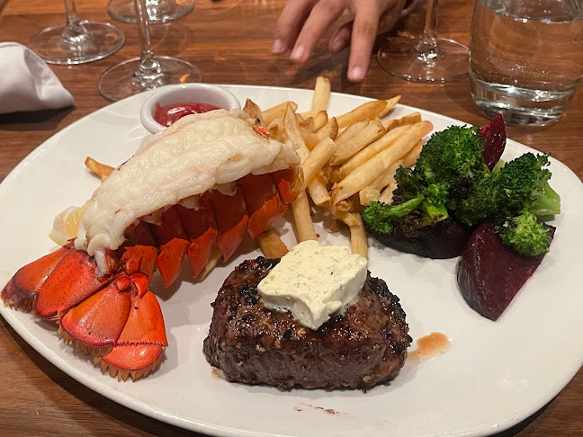 55 City Centre Dr Unit 107, Mississauga, ON L5B 1M3