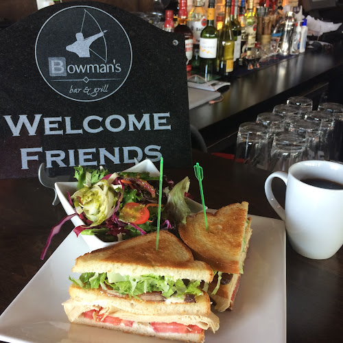 Bowman's Bar & Grill - Hospitality and gastronomy