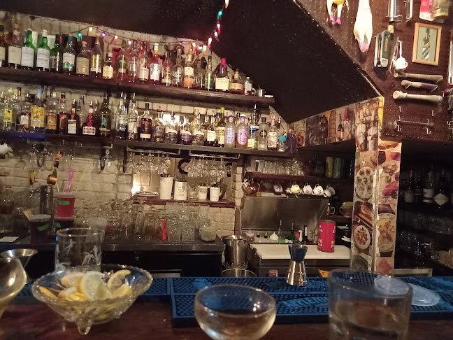 Comentarii opinii despre Sous Sol