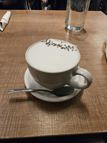 Opinii despre Bellaggio Cafe în Vancouver - Hospitality and gastronomy