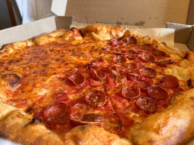 Connie & John's Pizza - Calgary