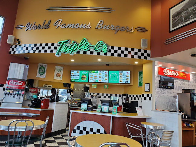 Triple O's - Salmon Arm