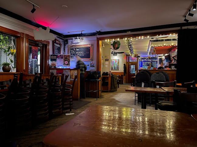 Irene's Pub Restaurant - Ottawa