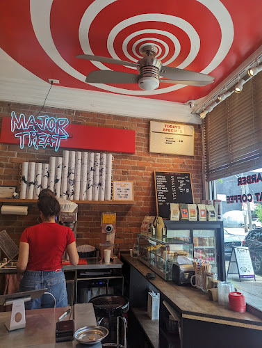 Comentarii opinii despre Major Treat Coffee