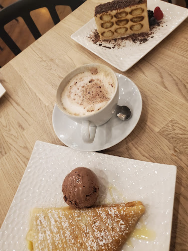 0109 Dessert & Chocolate - Hospitality and gastronomy