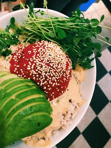 Comentarii opinii despre Naked Cafe