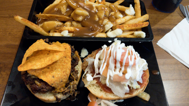 Opinii despre Classic Burger Bathurst în Bathurst - Hospitality and gastronomy