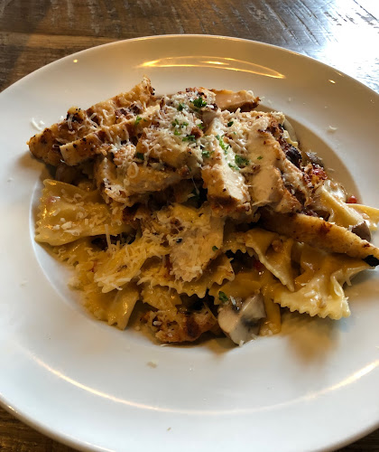 1060 Don Mills Rd., North York, ON M3C 0H8