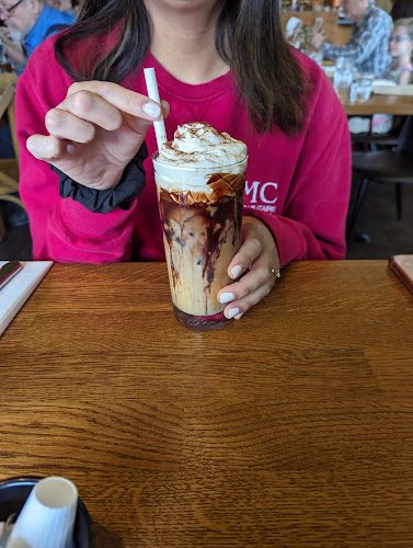 Opinii despre Tiramisu Bistro în Edmonton - Hospitality and gastronomy