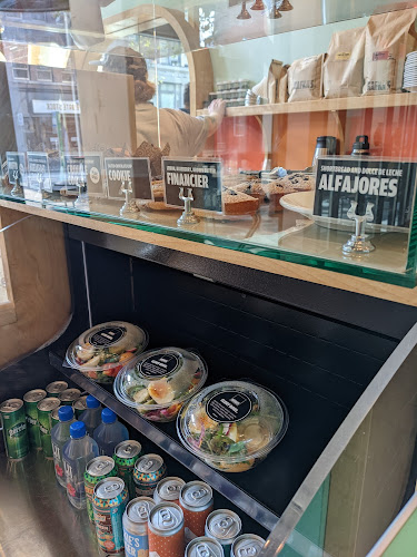 Opinii despre Kafka's Coffee Roasting în Vancouver - Hospitality and gastronomy