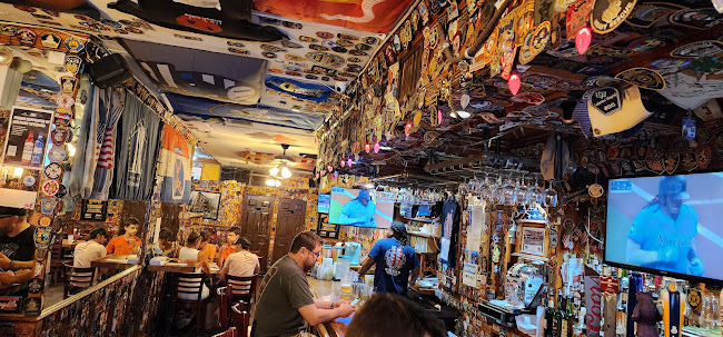 100 Front St E, Toronto, ON M5A 1E1