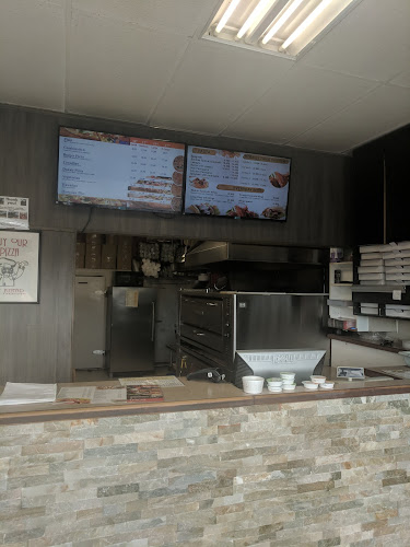 Opinii despre Bobbie's Pizza & Subs în Gloucester - Hospitality and gastronomy