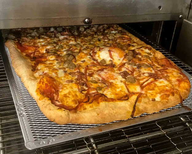 Opinii despre Pizza 71 & More în St Thomas - Hospitality and gastronomy