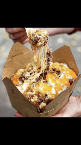 Opinii despre Philthy Philly’s Cheesesteaks and Poutinerie în Barrie - Hospitality and gastronomy