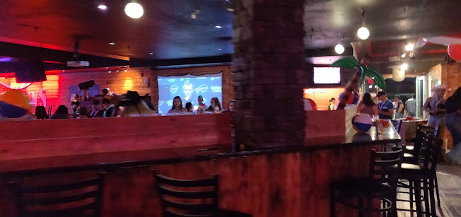 Outlaws Country Rock Bar - Saskatoon