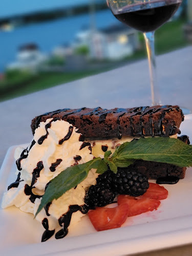 Opinii despre Lighthouse By 540 în Fredericton - Hospitality and gastronomy