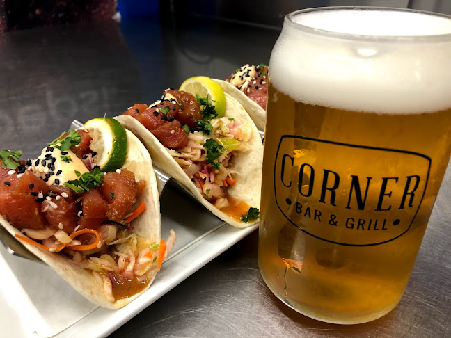 Corner Bar and Grill - Orléans