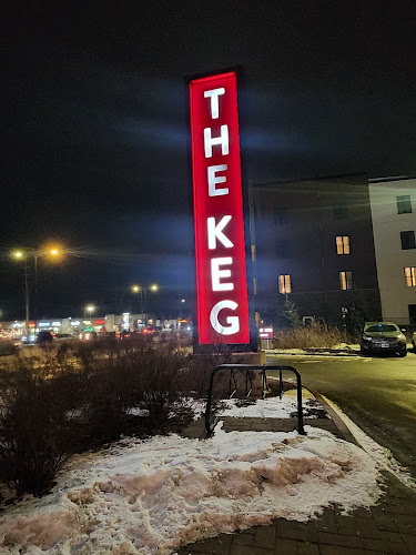 15 Huntmar Dr, Ottawa, ON K2S 0P6