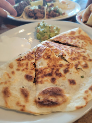 Taqueria Playa Tropical - Hospitality and gastronomy