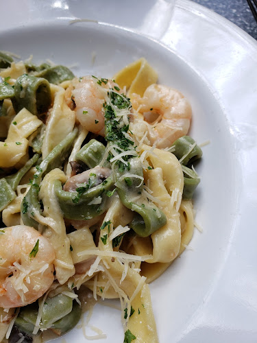 Opinii despre The Old Spaghetti Factory în Vancouver - Hospitality and gastronomy