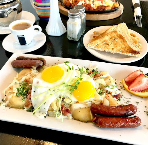 Hot Spot on 6 - Vernon