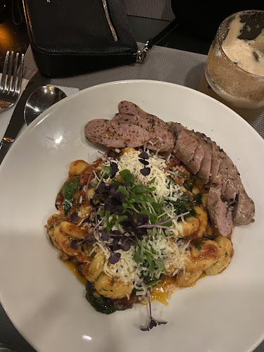 35 Brock St, Kingston, ON K7L 3B5