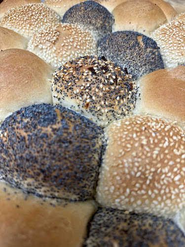 Comentarii opinii despre Gramma's Oven European Bakery & Café