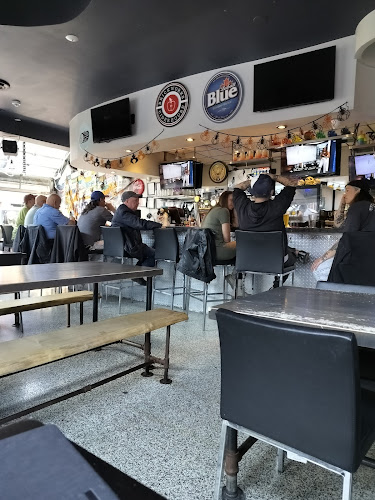 Comentarii opinii despre Church St. Garage Bar