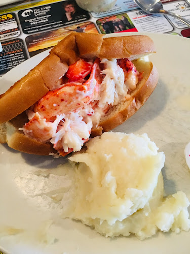 Hynes Restaurant - Moncton