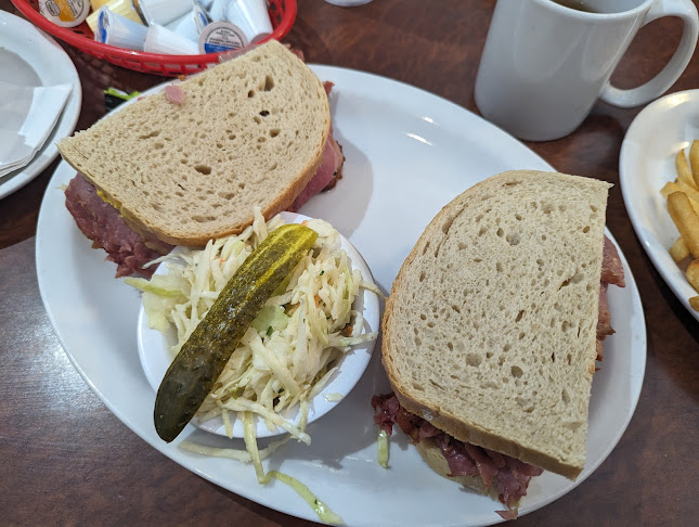 800 Ottawa St S, Kitchener, ON N2E 3M6