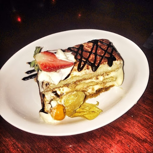 Fiamo Pizza & Wine Bar