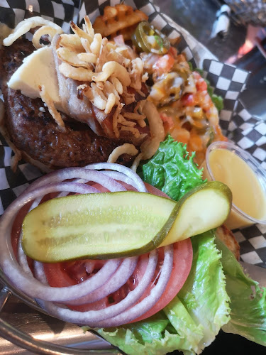 Turtle Bay Pub - Lake Country