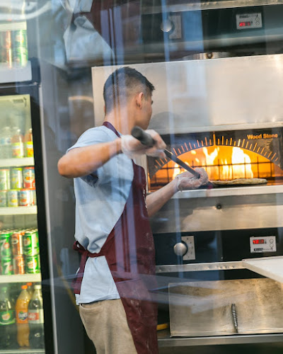 Comentarii opinii despre La Pache Pizza Commercial Drive