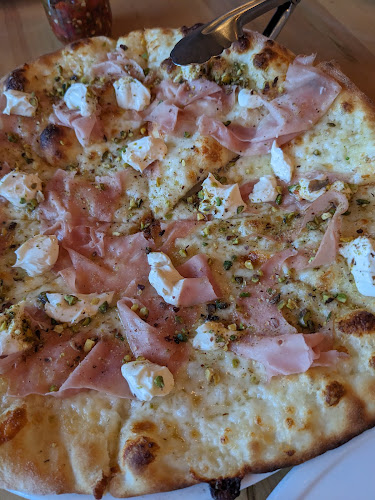 255 Bass Pro Mills Dr 703 A, Concord, ON L4K 0B9