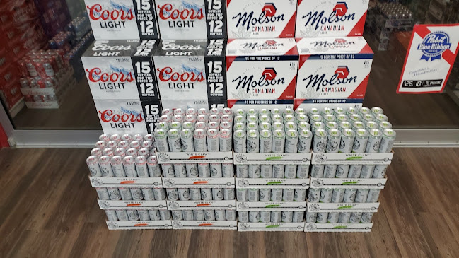 Uptown Liquor Store - Hospitality and gastronomy