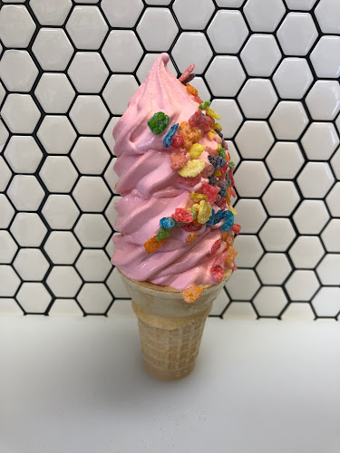 Alex's Ice Cream - Hospitality and gastronomy