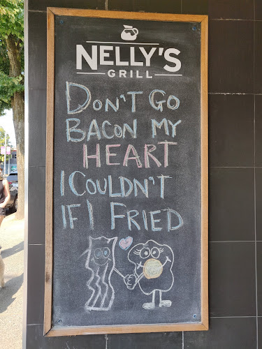 2061 W 4th Ave, Vancouver, BC V6J 1N3