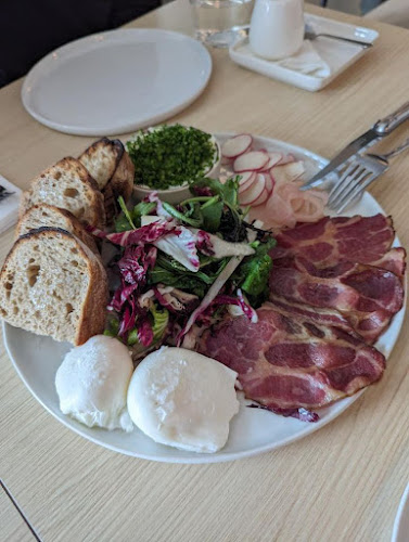 9616 Whyte Ave NW, Edmonton, AB T6C 1A1