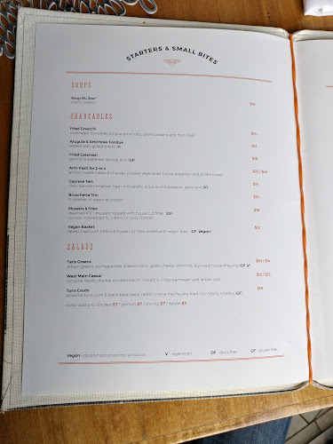 Taris on the Water - Hospitality and gastronomy