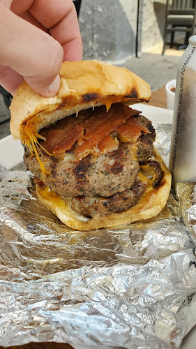 Uncle Archie's Grill Inc - Oshawa